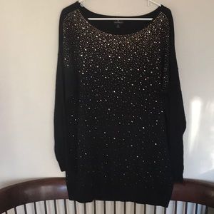 Beautiful black tunic sweater with gold sparkle!